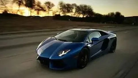 篮球赛墙壁撞击事故致瘫痪，场馆设施问题引关注？